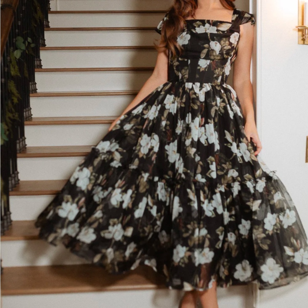 Ivy City Co I Feel Pretty Dress NWT size 8